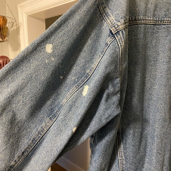 Vintage Oversized Distressed Denim Jacket - Picture 5 of 8